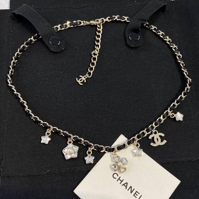 Xx0654 Chanel necklace four-leaf clover star multi-element double C pendant neck