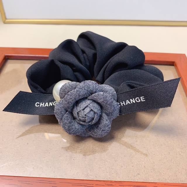 chanel Xiaoxiang Chanel rubber band bow camellia rubber band hair ring large int