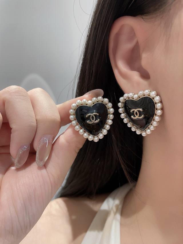 250536 We're pre-ordering this and shipping by the end of the month, Zp8060! Lar