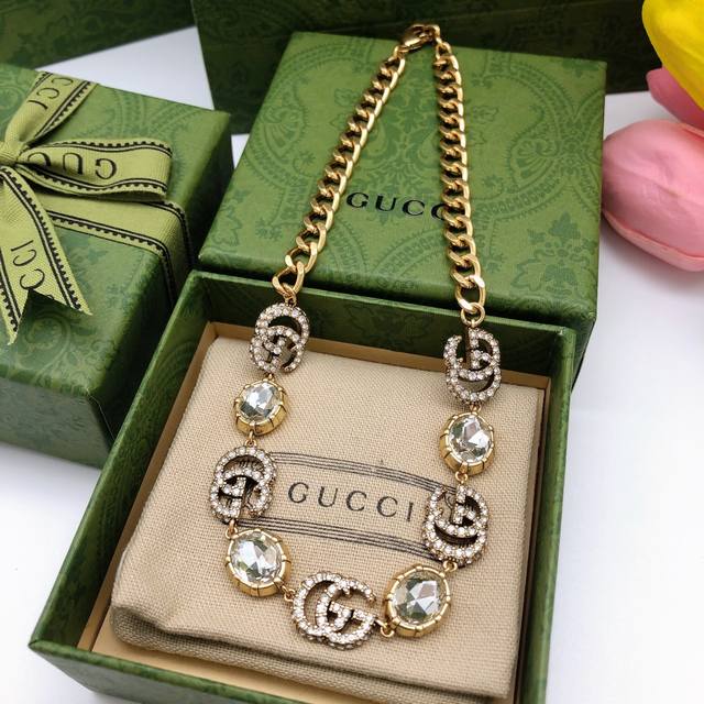 No. Gxl0015 The latest Gucci necklace series shipped experience, consistent det