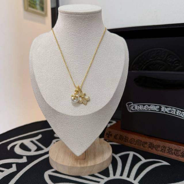 Chrome He Rts Chrome Hearts Classic Pearl Necklace ~ Genuine mold, trendy and fa