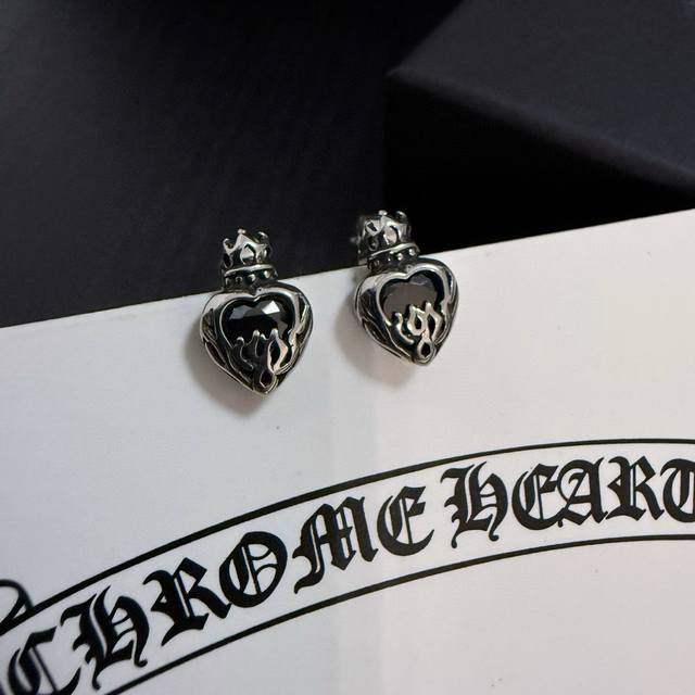 New counter quality Chrome Hearts Crown Heart Earrings Imported electroplating
