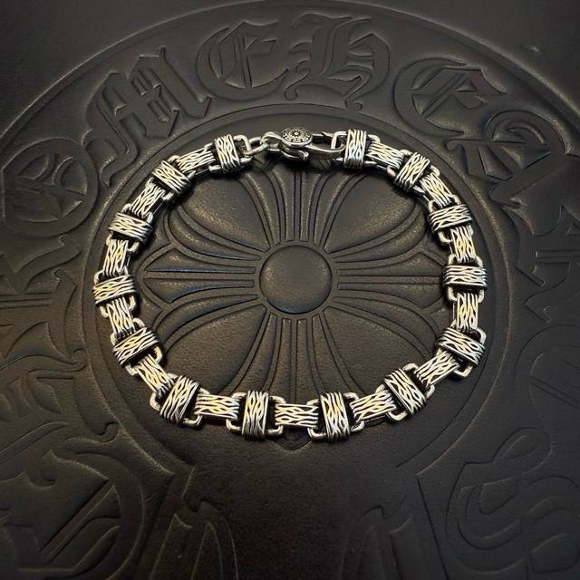 New counter quality Chrome Hearts classic retro bracelet with concave and conve