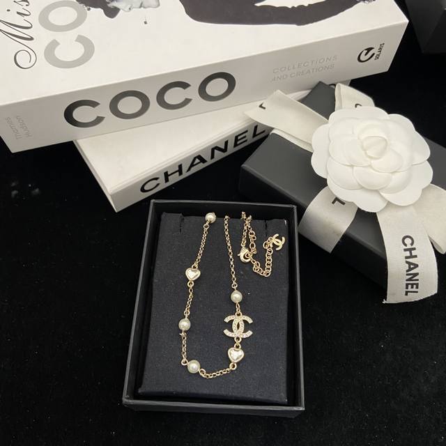 Today's new product Chanel love double C necklace rich daughter temperament