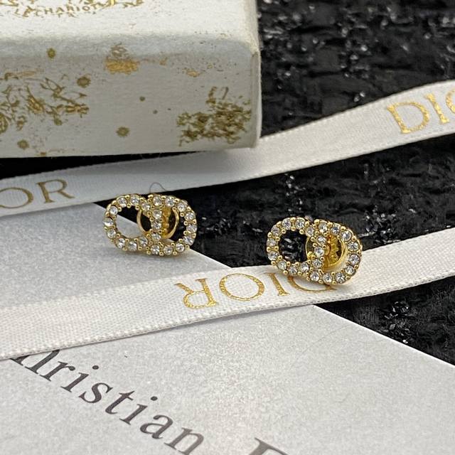 Code E1370 earrings hot-selling model hot new arrival Synchronous counter exclu