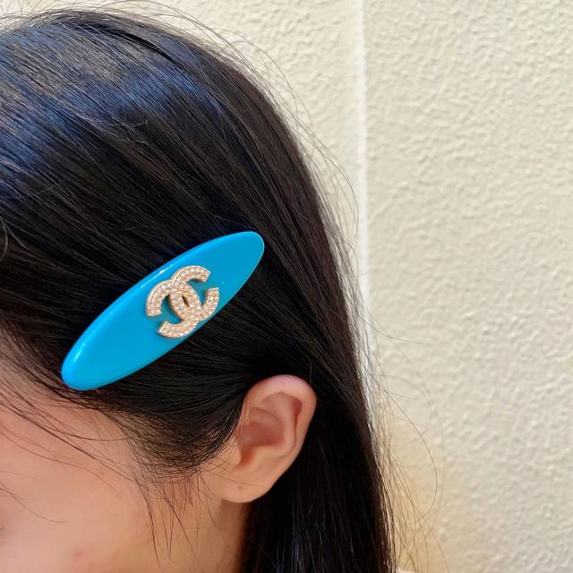 Chanel Double C diamond hairpin