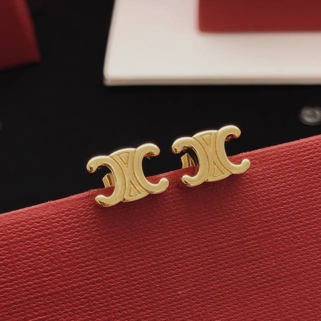 No. Sled0005 Celine's latest Arc de Triomphe glossy mini earrings consistent Zp