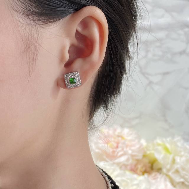 This price adjustment color gem: 925 imported custom high-end square green diamo
