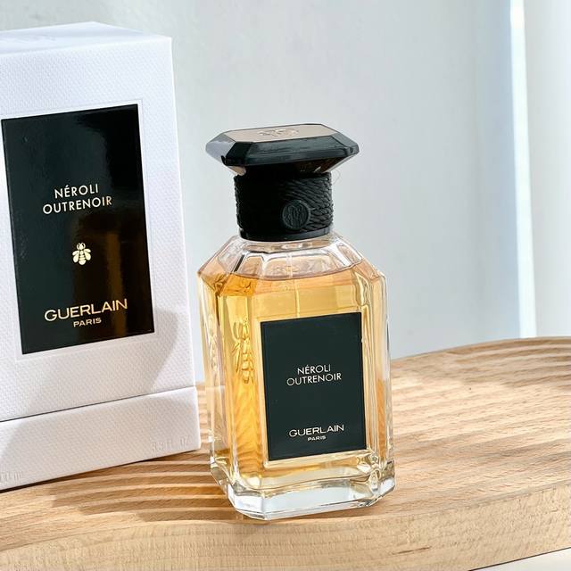 Original Quality 4 Neroli Outrenoir Top Notes: Bergamot, Petitgrain, Grapefruit,