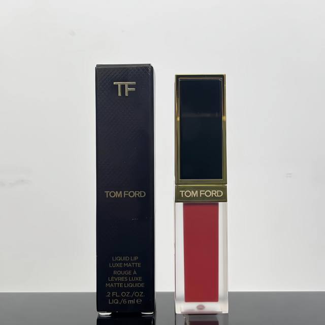 High-quality TF Black Gold Lip Gloss 6ml. A33 code! 15 shades: 16-100-120-121-12