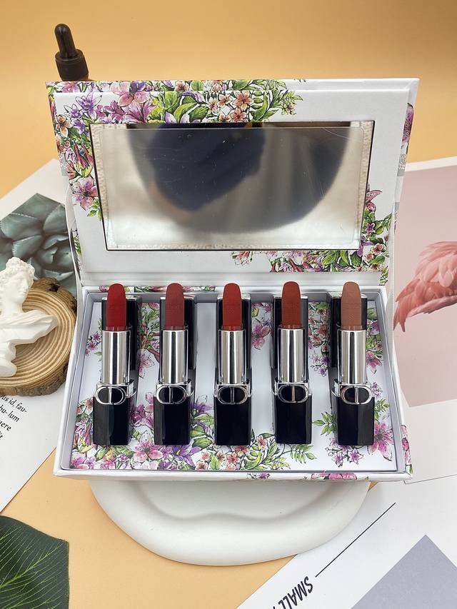 High-quality Dior Rouge Dior lipstick sample set (5 pieces)! matching samples, c