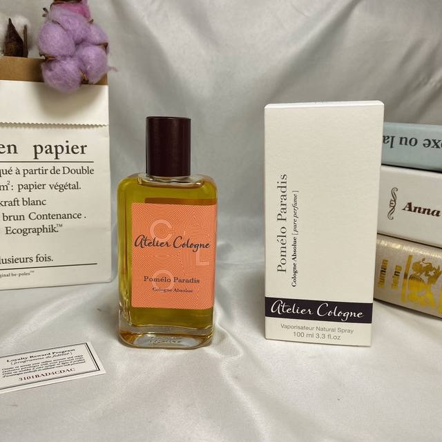 High-quality Atelier Cologne Pomelo Paradis Eau de Parfum Fragrance Notes: Citru