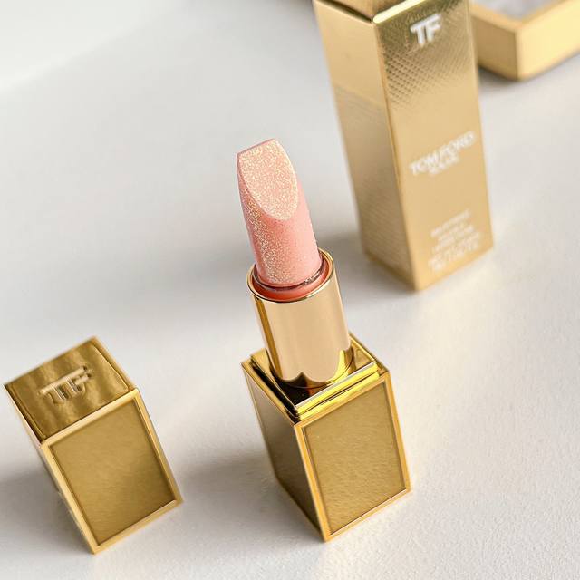 Mingtong Version TF Shine Lipstick | Realizing its Gold Shine in Swatches, See t