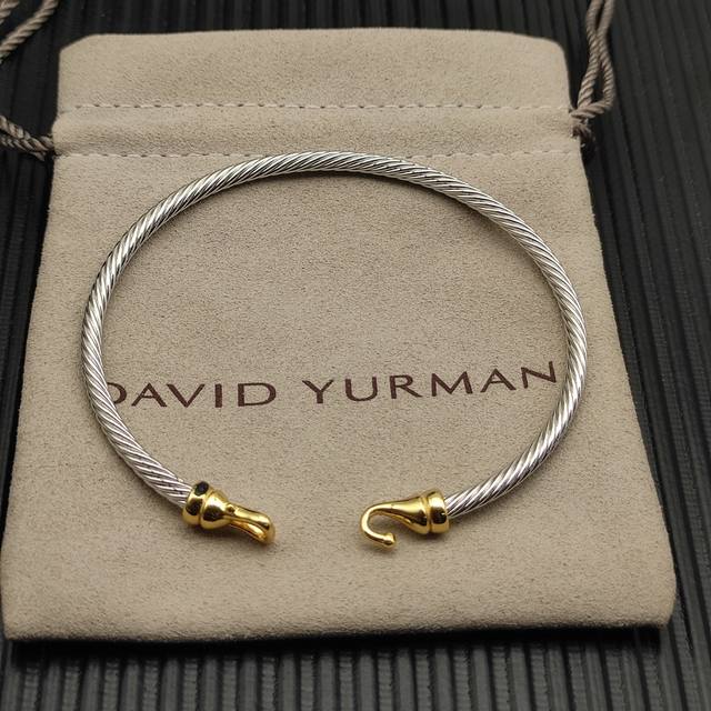 David Yurman 33mm Gold Hook Bangle Item No. Dysz-367 Ddd