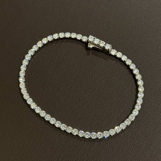 A6373 T-brand 30-point diamond pav