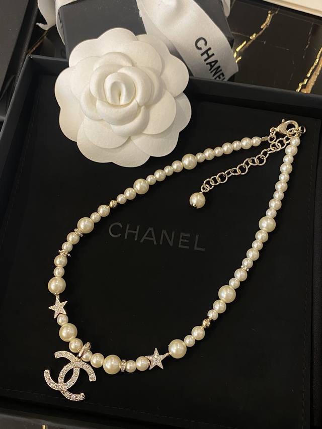 Item No. Xxl0228 Ch*Nel's latest pearl star necklace, identical to the original