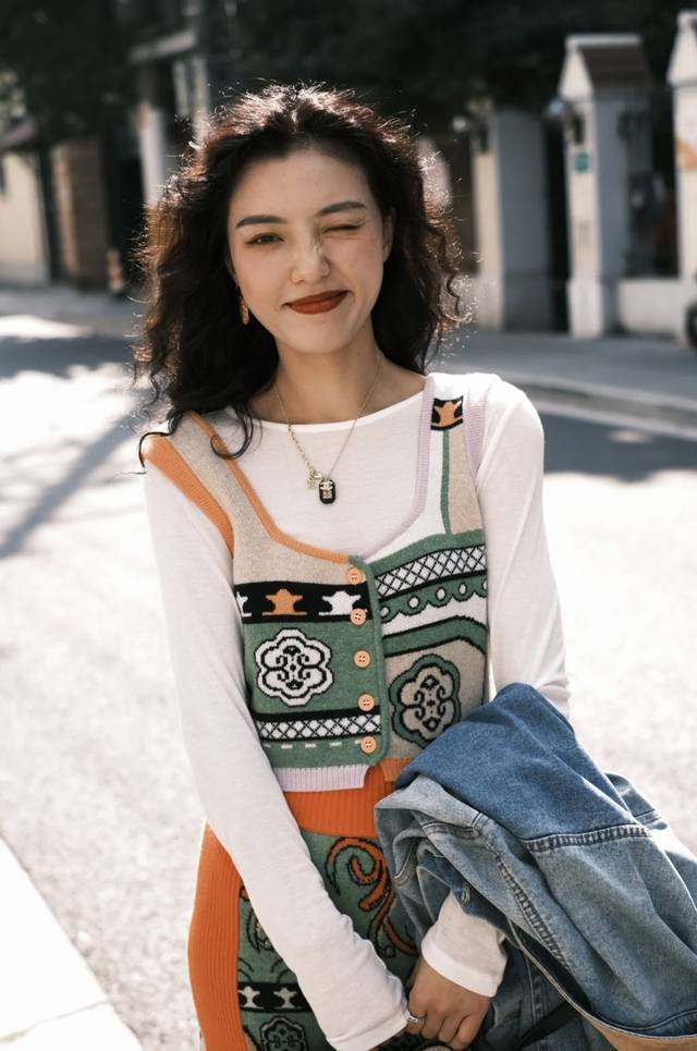 We're producing batch Z 7670! Large quantities available upon request. 23K RMB b