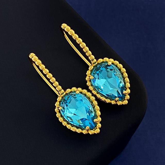 Bs80 New Boucheron Style Dopamine Artificial Colored Multi-faceted Gemstone Meta