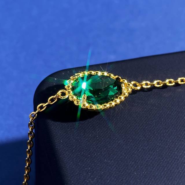 Bs80 Autumn/Winter New Arrival Boucheron Beaded Teardrop Zirconia Full Diamond L