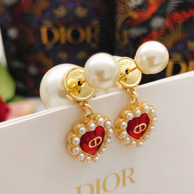 Item No. Ded0514 Dio* Latest style pearl red heart earrings, consistent with bat