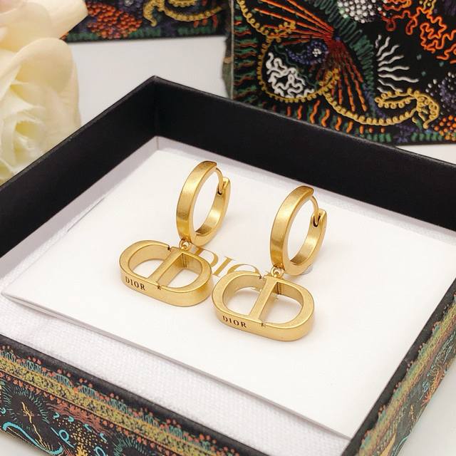 Item No. Ded0465 Dio* Latest style ear hook earrings, consistent with batch Z, b