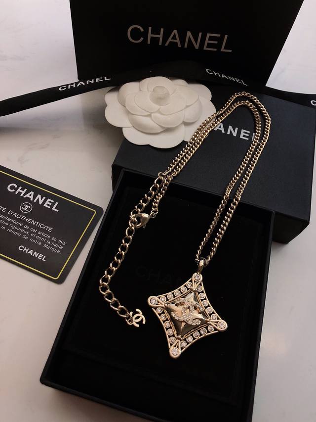 Exclusive Chanel photos: Chanel long necklace featuring imported zircon inlay an