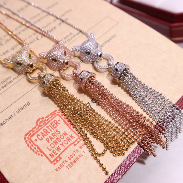 Cartier Panther - Latest Hot Selling Cartier Panther Head Emerald Tassel Necklac