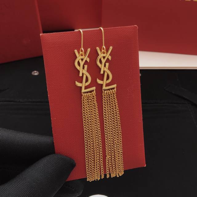 Item No. Yed0063 Yvessaintlauren* Latest tassel ear hooks, same style as Zp, bra