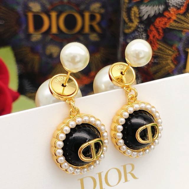 Item No. Ded0555 Dio* Latest style, large and small pearl pendant, round, black,