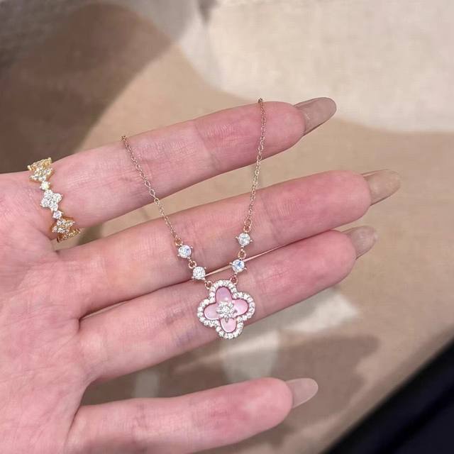 Dreamy Sweet Cherry Blossom Vintage Cherry Blossom Pink Mother-of-Pearl Four-Lea