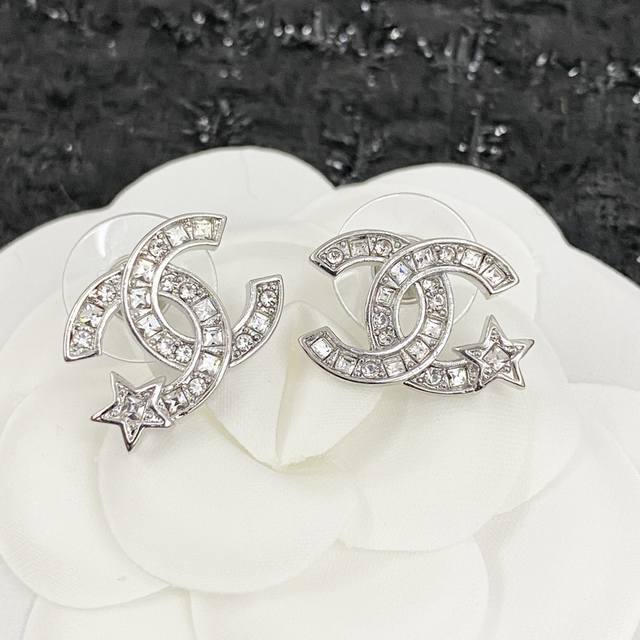 Code E1257 earrings, hot-selling style, newly arrived! Ddd, exclusive high-end q