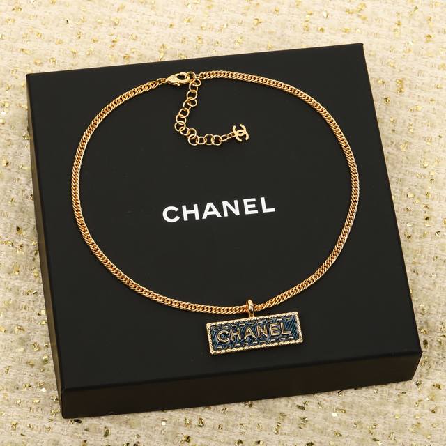 210497 We produce Zp9100! Bulk inquiries welcome. Denim Blue Square Necklace, Sp