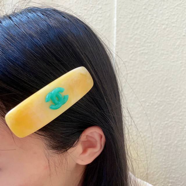 Chanel Candy Color Double C Hair Clip Chanel Candy Color Double C Hair Clip Ddd