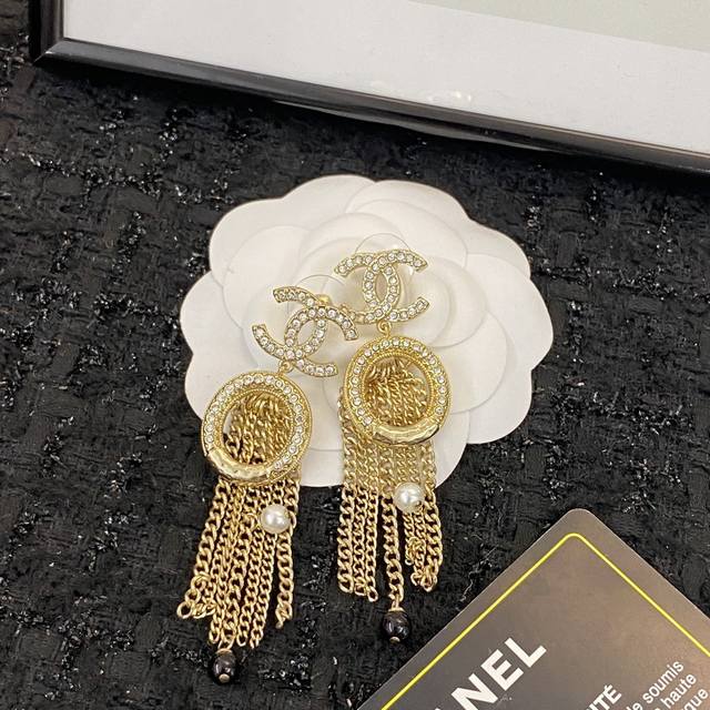 Code E1407 earrings, hot-selling style, newly arrived! Ddd, exclusive high-end q