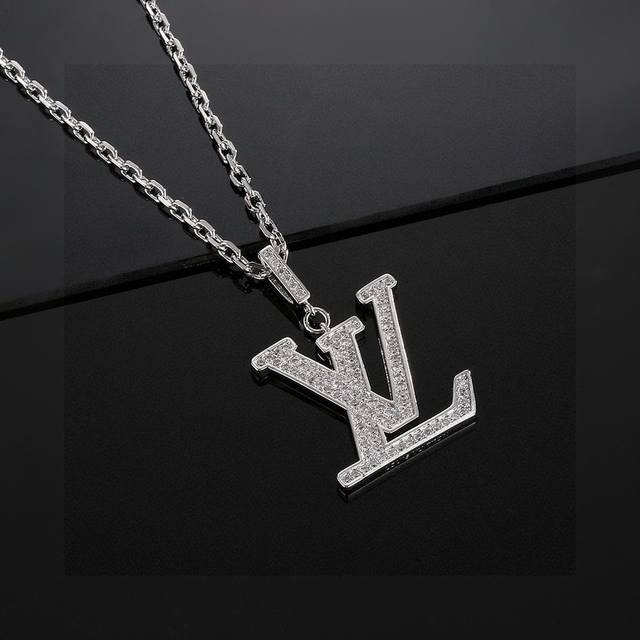 Louis Vuitton Classic Popular Letter Necklace for Couples, Full Diamond Inlay, E