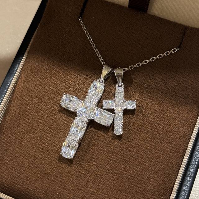 A6842 Independent designer's Xiaohongshu hottest DIY square diamond cross neckla