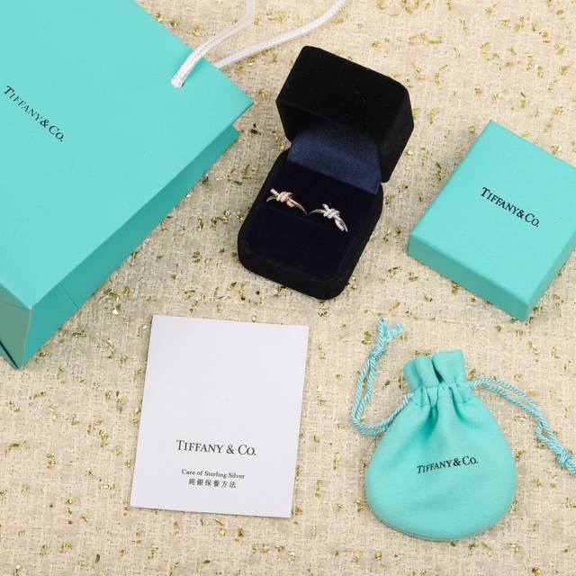 205558 We produce Knot rings, customizable with real gold and diamonds. Compare