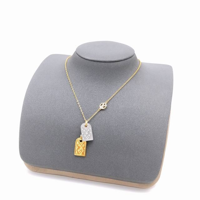 Item No. Lxl0031 Lv* Latest style tag necklace, same as Zp, brass material Ddd