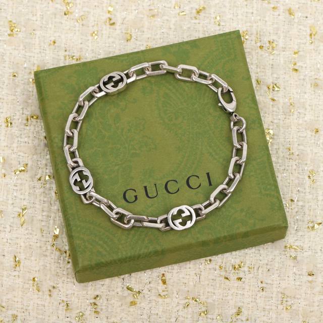 205180 Our interlocking double G silver bracelet (Zp) is priced at 0. Zp is made