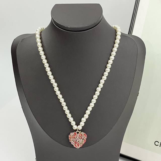 Code N848 0267825 Dior Necklace Hot Selling Item New Arrival! Dior Openwork Embo