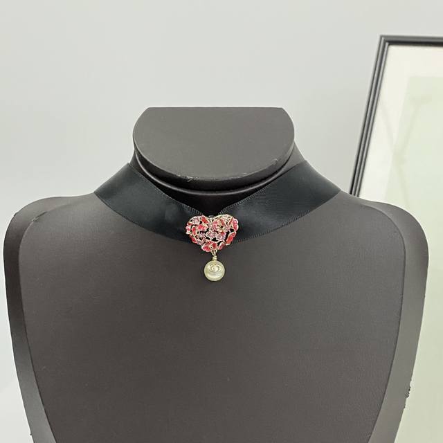 Code N847 0267820 Dior Necklace Hot Selling Item New Arrival! Dior Openwork Embo