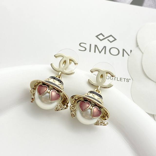 Today's New Arrival Code E3202 0267820 Chanel earrings hot-selling new arrival C