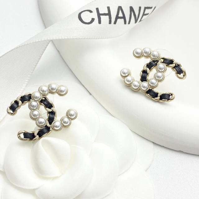 Today's New Arrival Code E3212 0247825 Chanel earrings hot-selling new arrival C