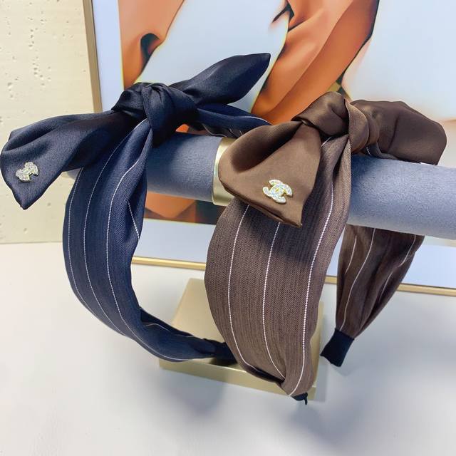 Chanel headband, a must-have for any elegant and sophisticated girl, featuring a