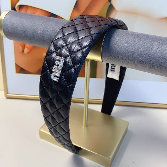 Miumiu Miu Miu Miumiu headband Lambskin diamond pattern light luxury style headb