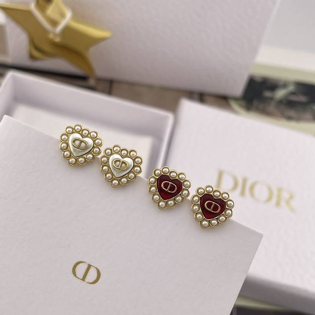 High-quality details as shown in picture 080090 D Mini Beaded Heart Earrings Z 3