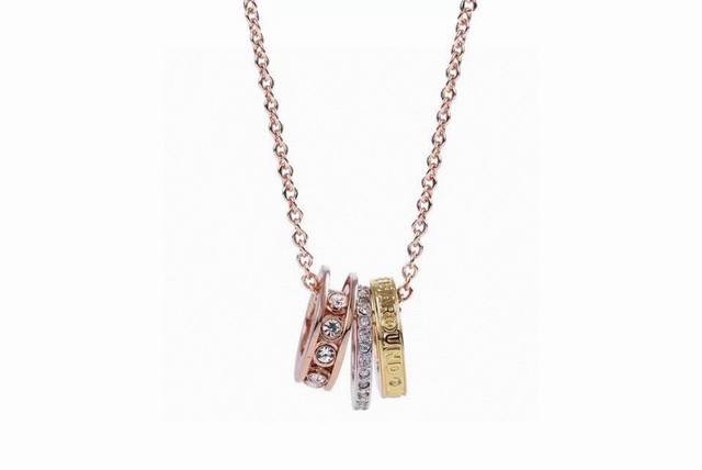 Swarovski Three Colors Love Flowing Collarbone Necklace (Ddd) This necklace feat