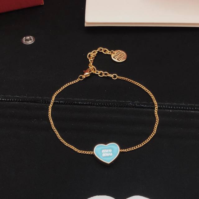 Item No. Msl0006 Miumi* Latest style blue heart bracelet, identical to batch Z,