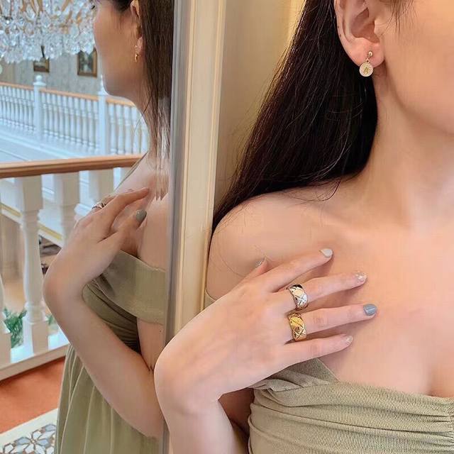 Wide and narrow versions of the exquisitely crafted Chanel latest quilted ring,