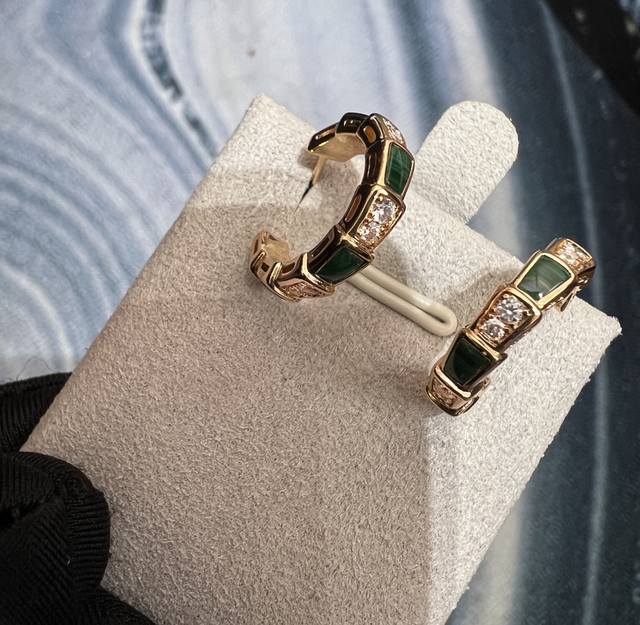 The Serpenti snake earrings I've been longing for! This series is the most capti